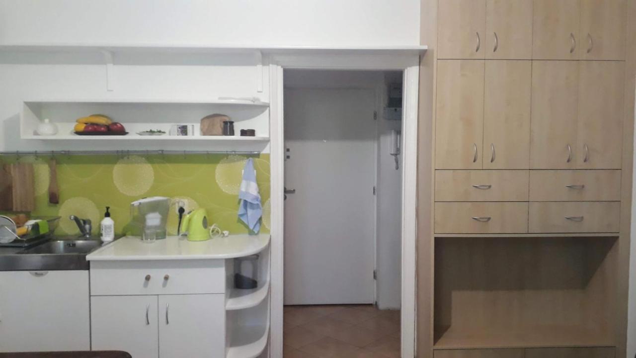 Kawalerka Na Starym Zoliborzu Lägenhet Warszawa Exteriör bild